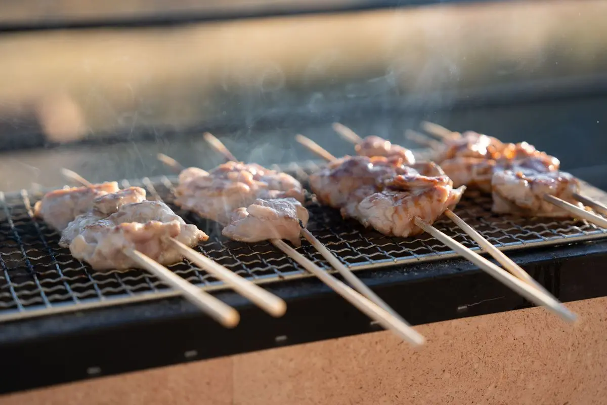 地鶏の炭火焼き
