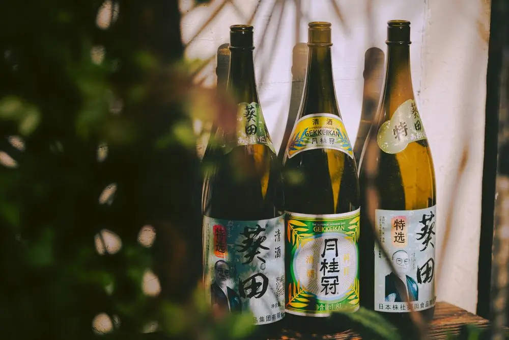 お酒の棚